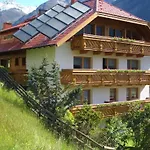B&B Haus Rehwinkl Casa de hóspedes Sölden